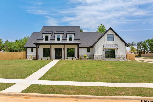 403 Ashlyn Circle, Bullard, TX 75757