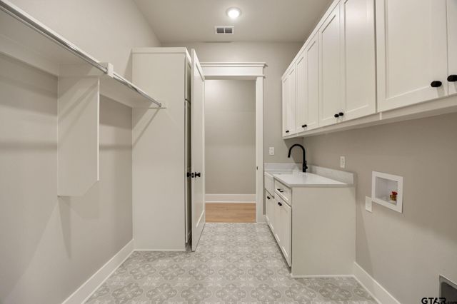 403 Ashlyn Circle, Bullard, TX 75757