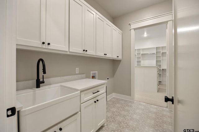 403 Ashlyn Circle, Bullard, TX 75757