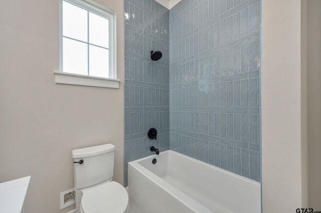 403 Ashlyn Circle, Bullard, TX 75757