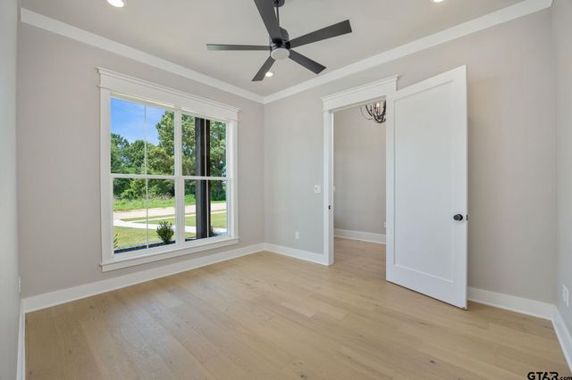 403 Ashlyn Circle, Bullard, TX 75757