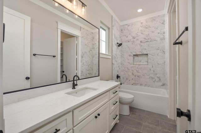 403 Ashlyn Circle, Bullard, TX 75757