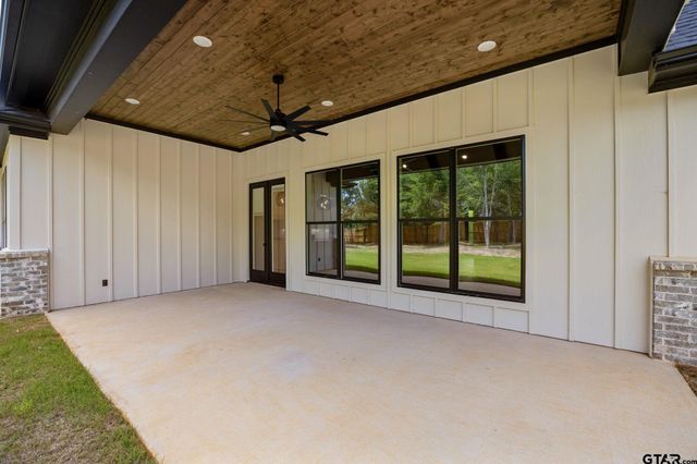 403 Ashlyn Circle, Bullard, TX 75757