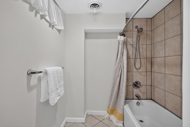 3305 Zarthan Avenue S, Saint Louis Park, MN 55416