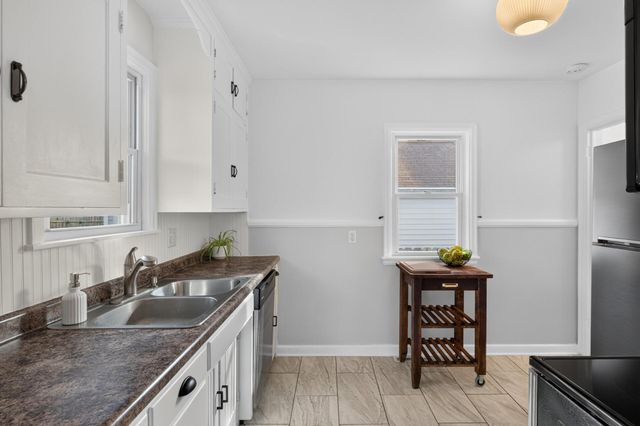 3305 Zarthan Avenue S, Saint Louis Park, MN 55416