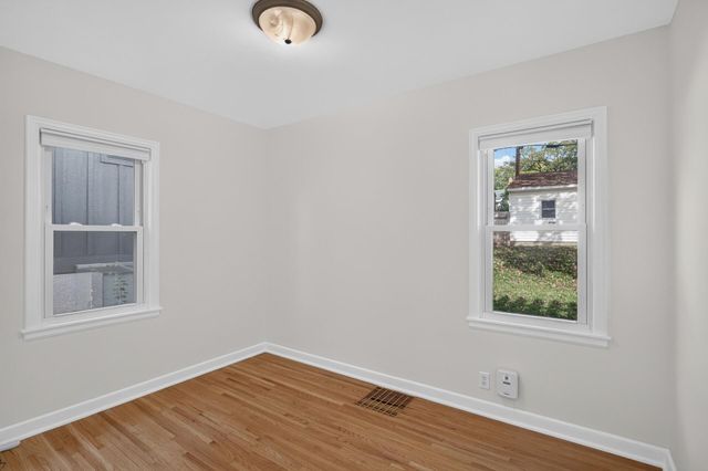 3305 Zarthan Avenue S, Saint Louis Park, MN 55416