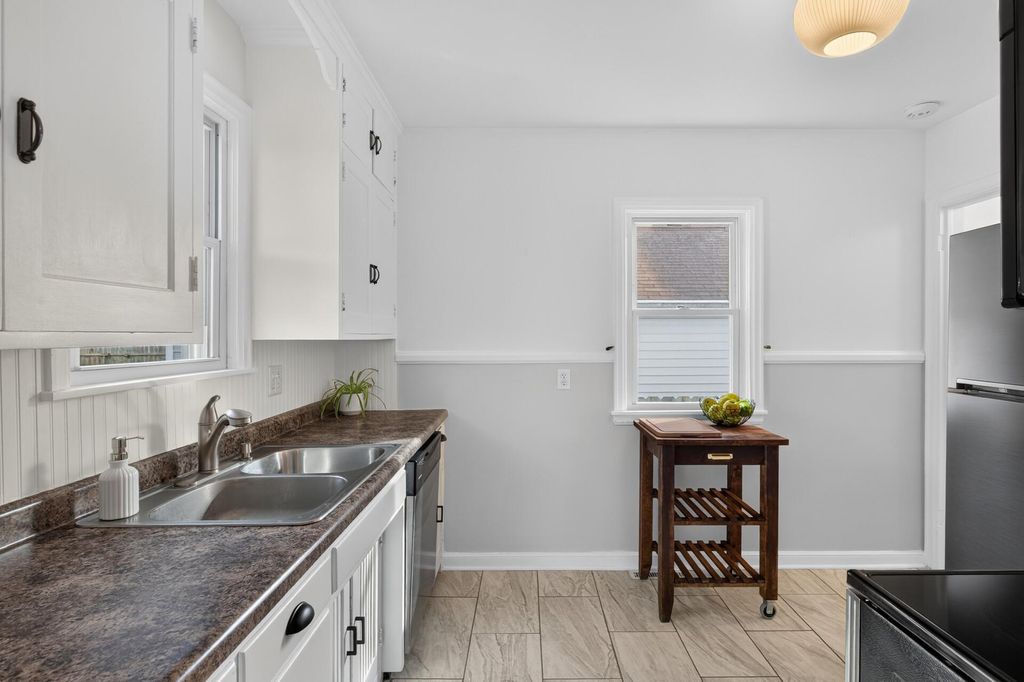 3305 Zarthan Avenue S, Saint Louis Park, MN 55416 — photo 5