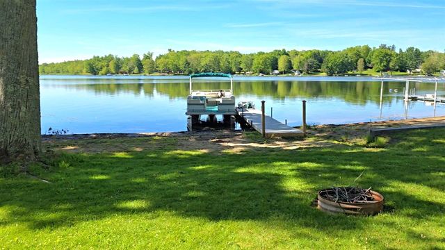 3726 Peterson Drive, Gobles, MI 49055