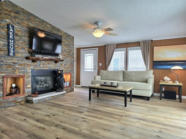 3726 Peterson Drive, Gobles, MI 49055