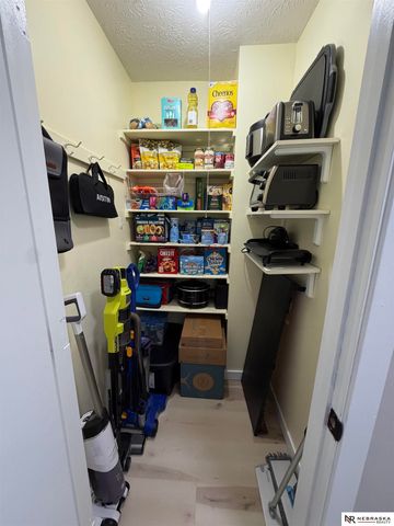 7421 S 53rd Street, Omaha, NE 68157