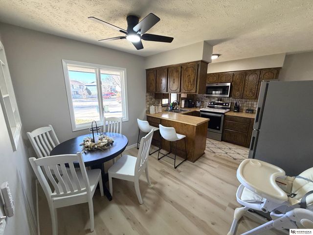 7421 S 53rd Street, Omaha, NE 68157