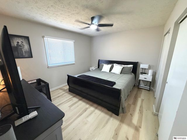 7421 S 53rd Street, Omaha, NE 68157