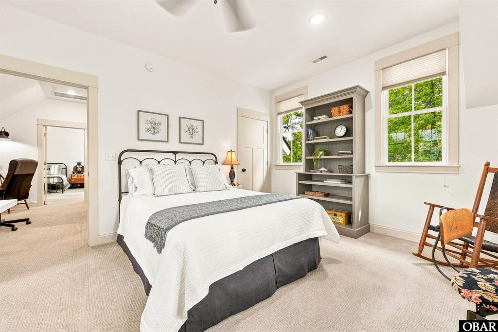 Image 18 of property listing at 141 Tuscarora Ct, Manteo, NC 27954