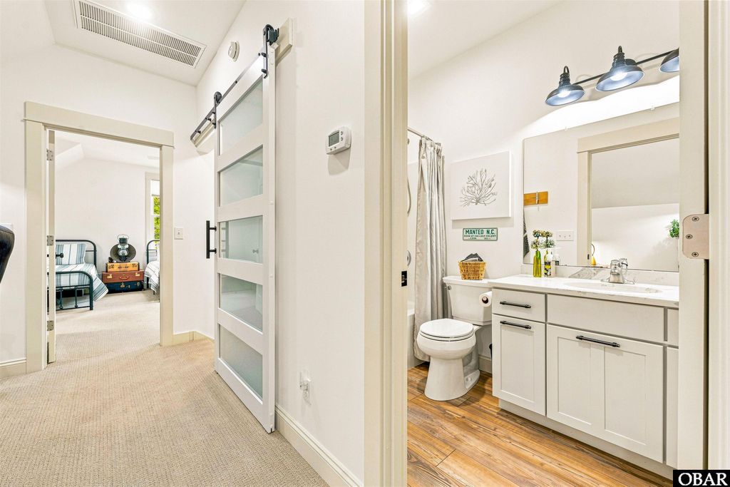 Image 22 of property listing at 141 Tuscarora Ct, Manteo, NC 27954