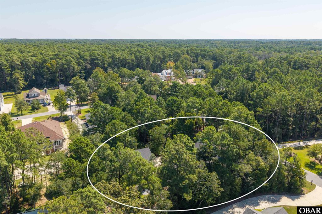 Image 43 of property listing at 141 Tuscarora Ct, Manteo, NC 27954