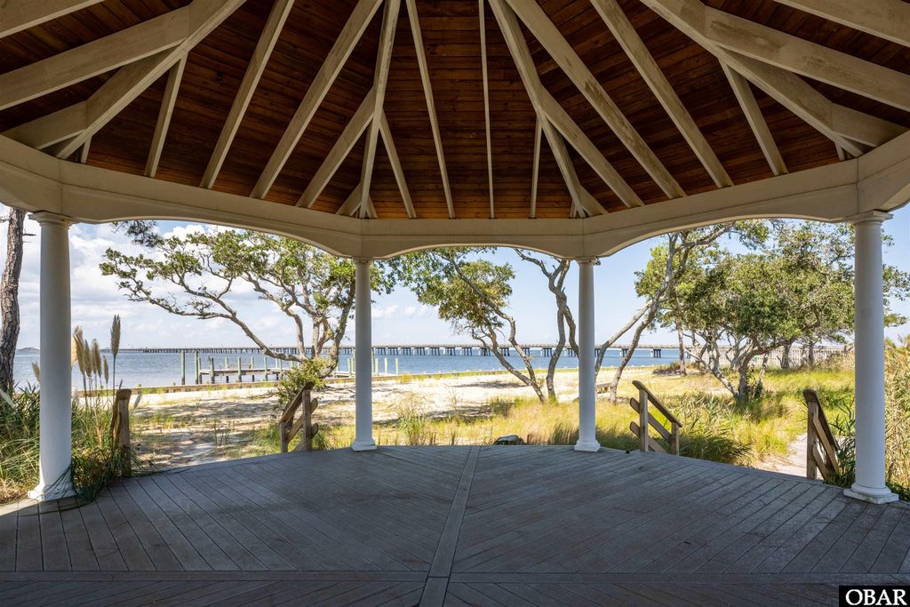 Image 46 of property listing at 141 Tuscarora Ct, Manteo, NC 27954