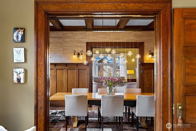 1251 21st Avenue E, Seattle, WA 98112