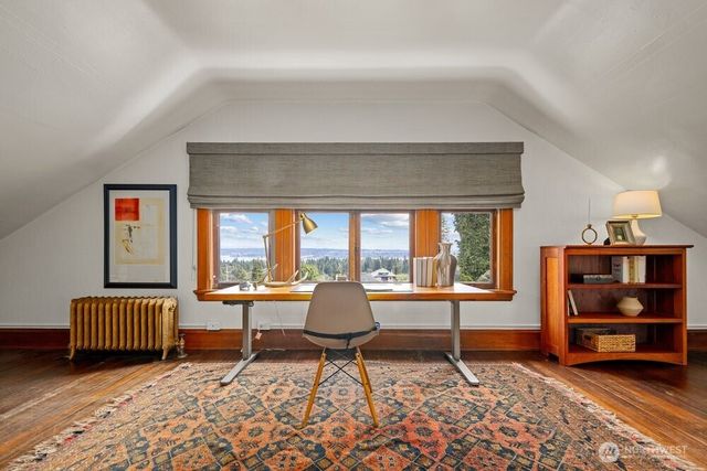 1251 21st Avenue E, Seattle, WA 98112