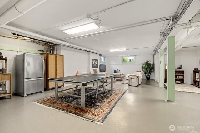 1251 21st Avenue E, Seattle, WA 98112