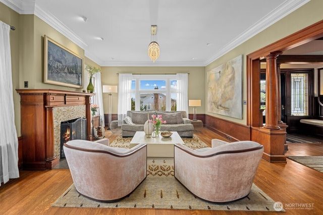 1251 21st Avenue E, Seattle, WA 98112