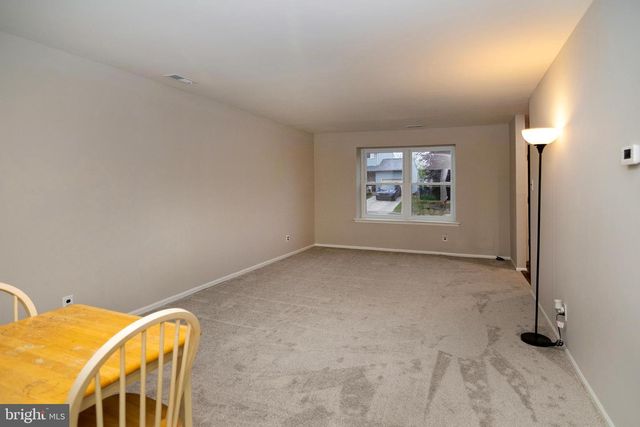 31 BRAMBLING LN, Voorhees, NJ 08043