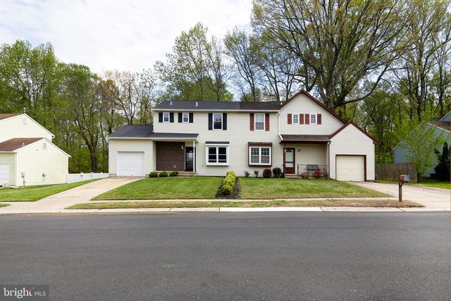 31 BRAMBLING LN, Voorhees, NJ 08043