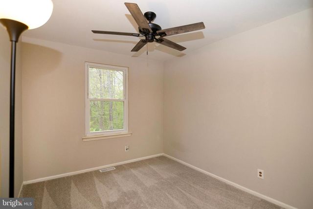 31 BRAMBLING LN, Voorhees, NJ 08043