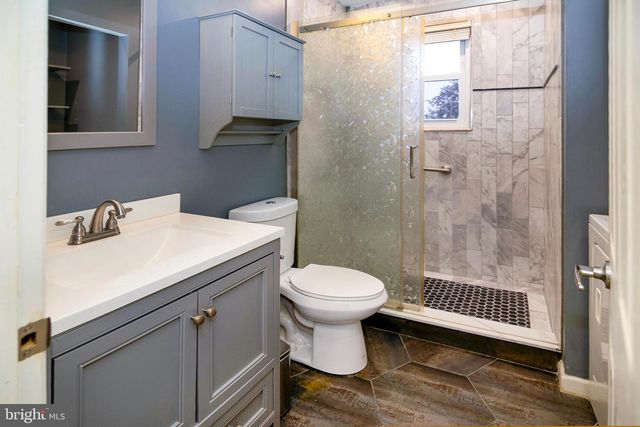 31 BRAMBLING LN, Voorhees, NJ 08043