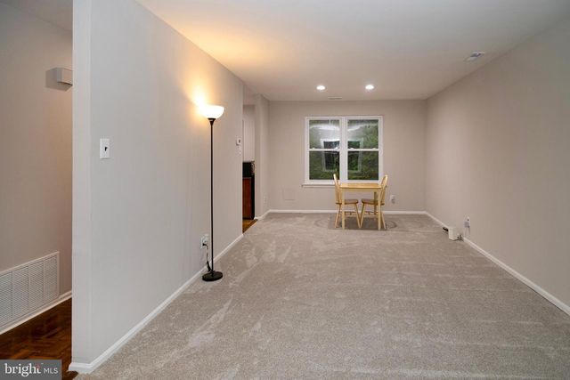31 BRAMBLING LN, Voorhees, NJ 08043