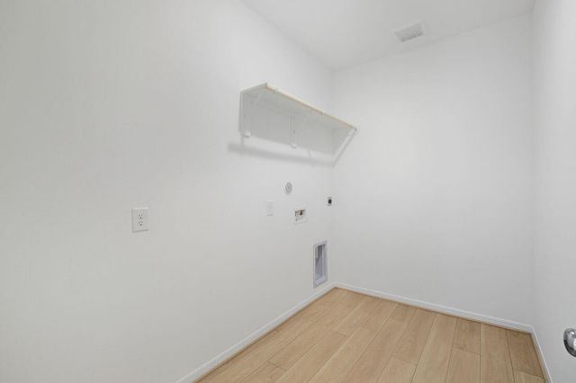 219 Rustic Alder Drive, Crosby, TX 77532