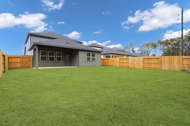 219 Rustic Alder Drive, Crosby, TX 77532