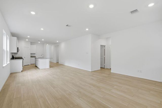 219 Rustic Alder Drive, Crosby, TX 77532