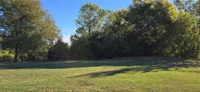 646 FM 6, Nevada, TX 75173