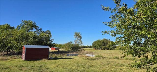 646 FM 6, Nevada, TX 75173