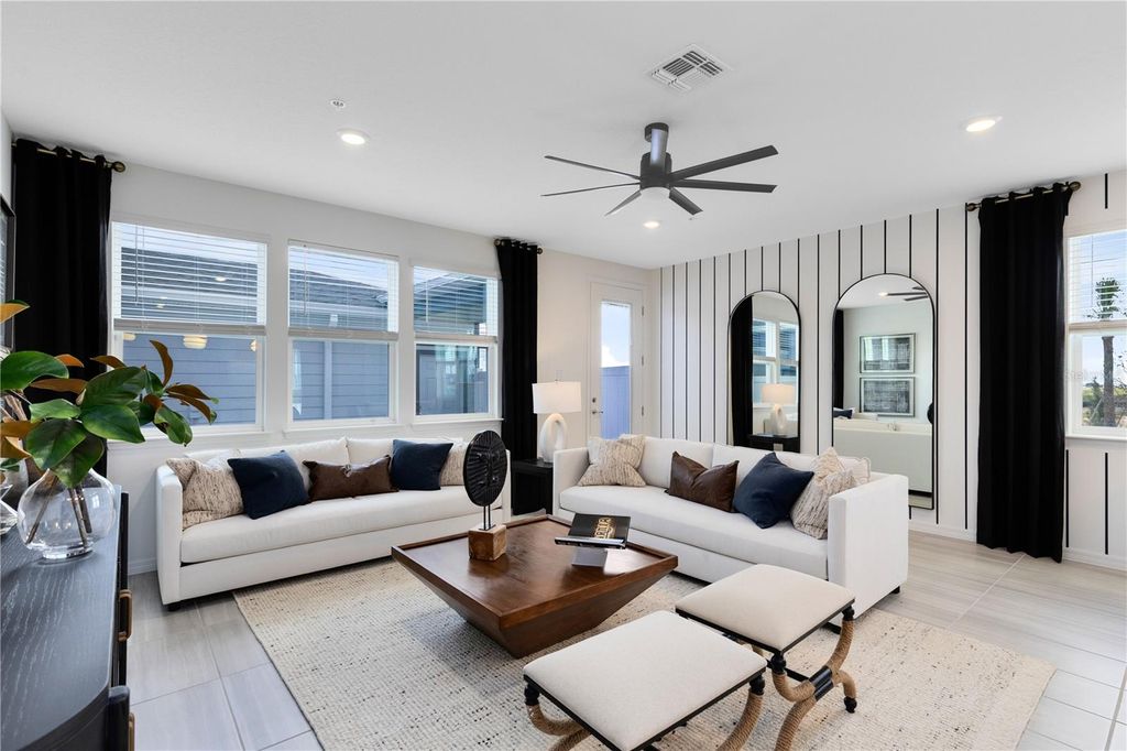 Image 11 of property listing at 10106 HADLEY STREET, Orlando, FL 32829