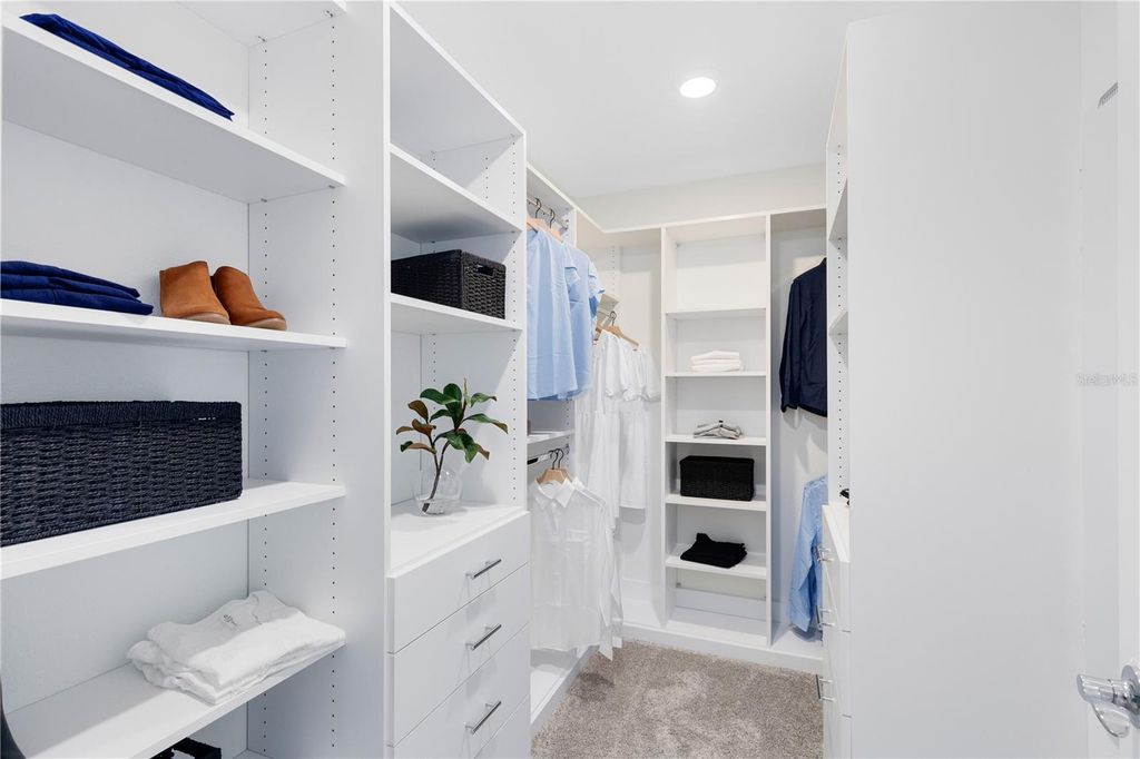 Image 25 of property listing at 10106 HADLEY STREET, Orlando, FL 32829