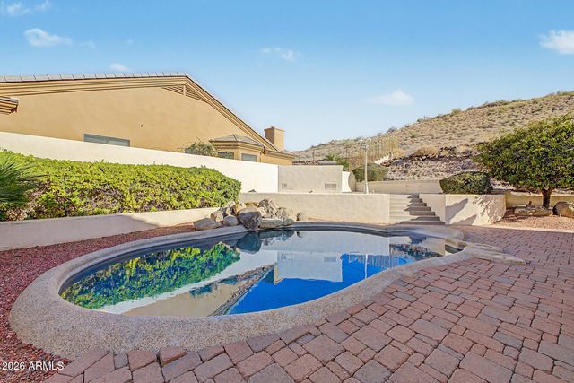 5949 W PINNACLE HILL Drive, Glendale, AZ 85310