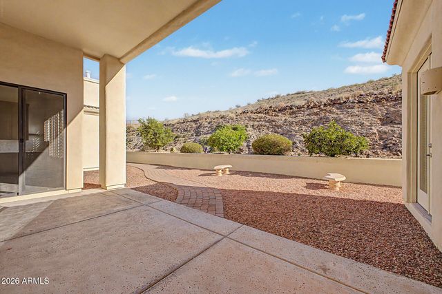 5949 W PINNACLE HILL Drive, Glendale, AZ 85310