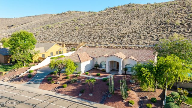 5949 W PINNACLE HILL Drive, Glendale, AZ 85310