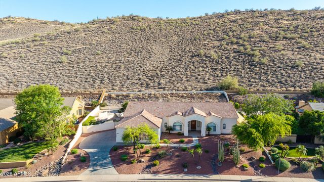 5949 W PINNACLE HILL Drive, Glendale, AZ 85310