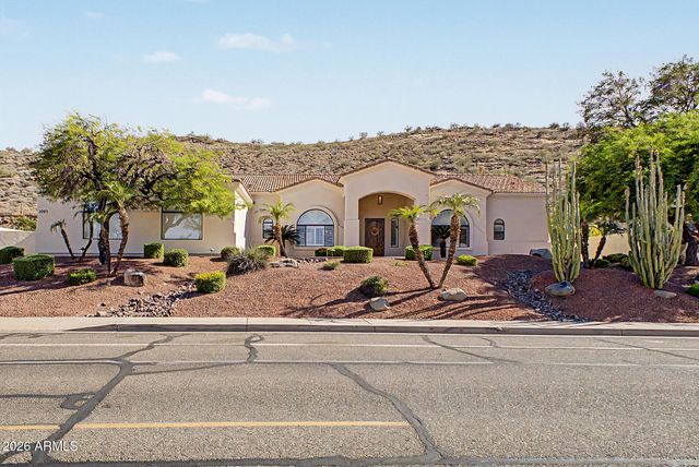 5949 W PINNACLE HILL Drive, Glendale, AZ 85310
