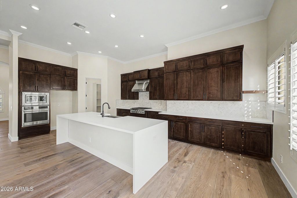 5949 W PINNACLE HILL Drive, Glendale, AZ 85310 — photo 5
