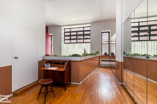 708 GREENWICH Street 1BC, New York City, NY 10014