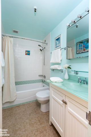 708 GREENWICH Street 1BC, New York City, NY 10014