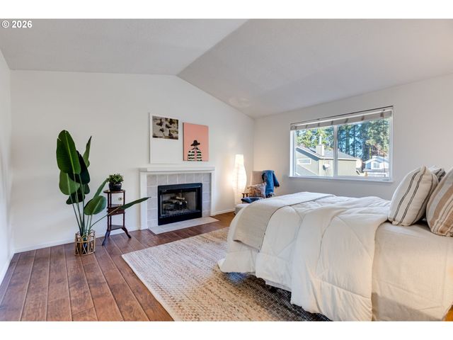 7301 Ne SHALEEN St, Hillsboro, OR 97124