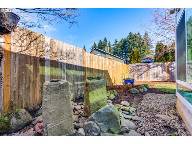 7301 Ne SHALEEN St, Hillsboro, OR 97124