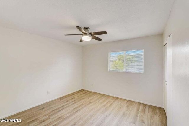 6310 W BERRIDGE Lane, Glendale, AZ 85301