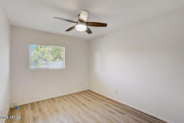 6310 W BERRIDGE Lane, Glendale, AZ 85301