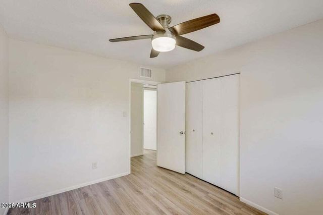 6310 W BERRIDGE Lane, Glendale, AZ 85301