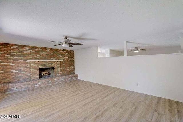 6310 W BERRIDGE Lane, Glendale, AZ 85301